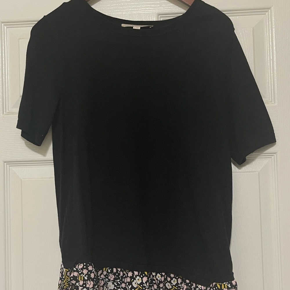 Black Floral Hem Women's Top